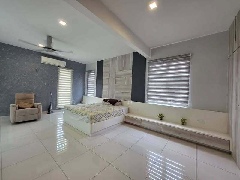 Semi-Detached House for Sale in Ambang Botanic 2 (Klang) - Yongsen Lim - Bedroom - PropertyGuru.com.my