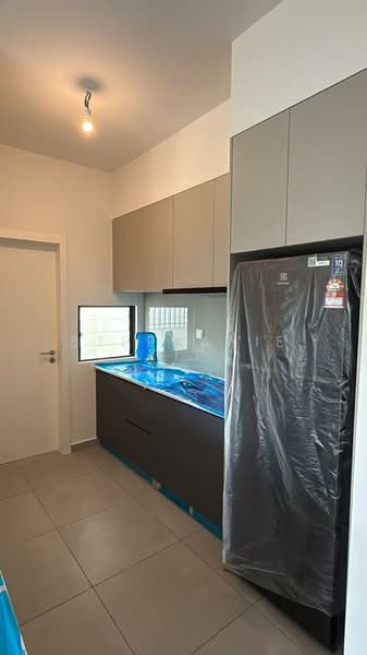 Servis Apartment untuk Dijual di D'Ivo - Stephanie YIP - Kitchen - PropertyGuru.com.my
