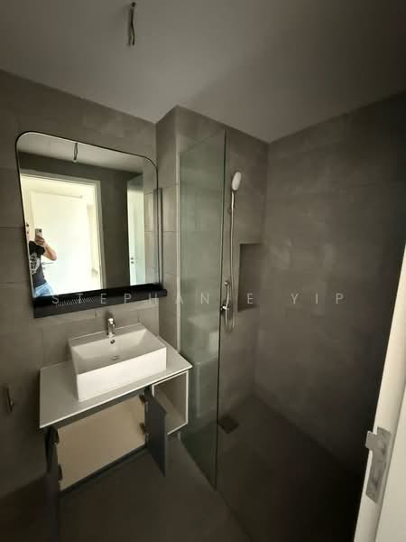 Servis Apartment untuk Dijual di D'Ivo - Stephanie YIP - Bathroom - PropertyGuru.com.my