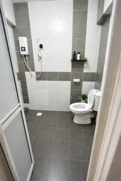 Condominium for Sale at Vista Bay - FU HOW - Bathroom - PropertyGuru.com.my