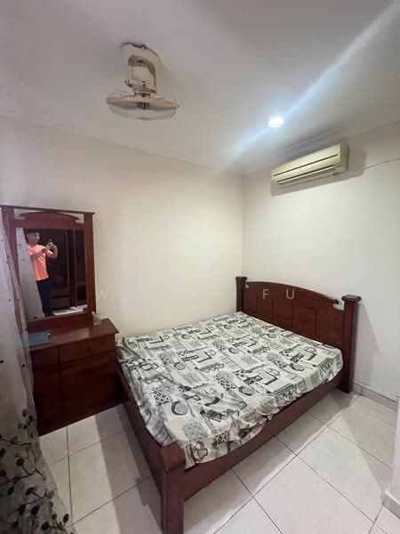 Kondominium untuk Dijual di Ketumbar Hill - Wesley Fu - Bedroom - PropertyGuru.com.my