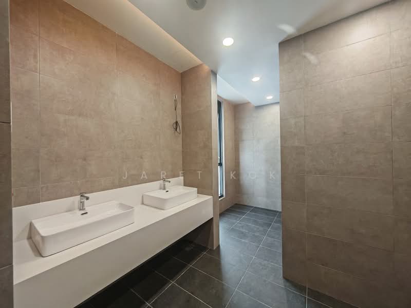 Office for Sale in Seksyen 13 (Petaling Jaya) - jaret kok - Bathroom - PropertyGuru.com.my