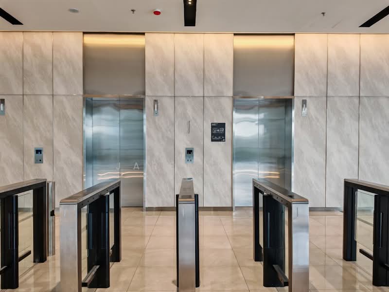 Office for Sale in Seksyen 13 (Petaling Jaya) - jaret kok - Entrance - PropertyGuru.com.my