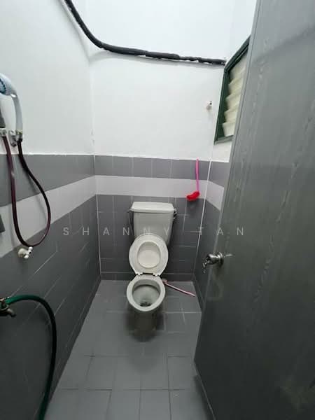 Terraced House for Sale in Bandar Sungai Long (Selangor) - Shanny Tan - Bathroom - PropertyGuru.com.my