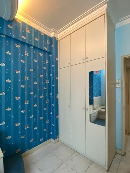 Kondominium untuk Disewa di Gold Coast Resort Condominium - Ellen Go - Bedroom - PropertyGuru.com.my