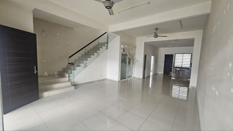 2-storey Terraced House for Sale in Bemban (Melaka) - Alvin Chan Kai Boon - Living Room - PropertyGuru.com.my