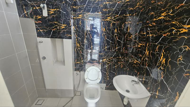 2-storey Terraced House for Sale in Bemban (Melaka) - Alvin Chan Kai Boon - Bathroom - PropertyGuru.com.my