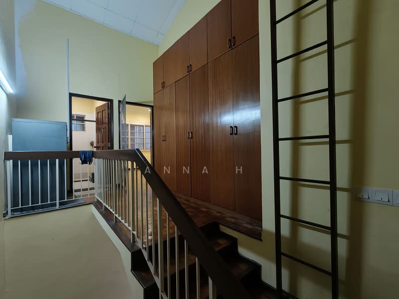 Rumah Teres 2 Tingkat untuk Dijual di Taman Desa (Kuala Lumpur) - Anna H - Interior - PropertyGuru.com.my