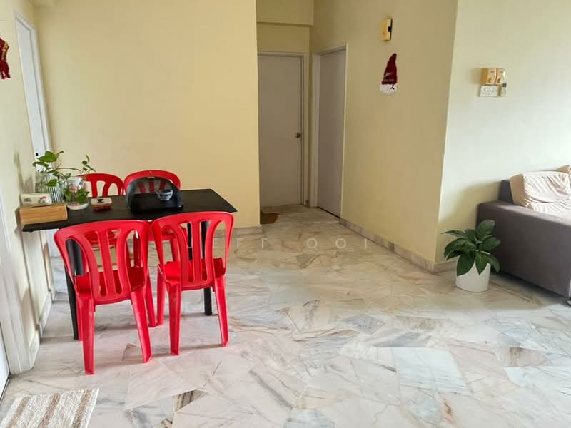 Condominium for Sale at Sri Pelangi Condominiums - Jeff Ooi - Dining Room - PropertyGuru.com.my