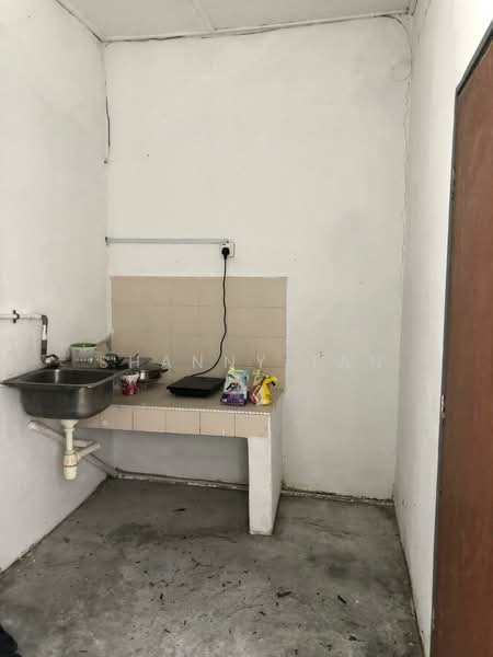 Terraced House for Sale in Bandar Sungai Long (Selangor) - Shanny Tan - Kitchen - PropertyGuru.com.my