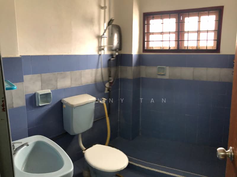 Terraced House for Sale in Bandar Sungai Long (Selangor) - Shanny Tan - Bathroom - PropertyGuru.com.my