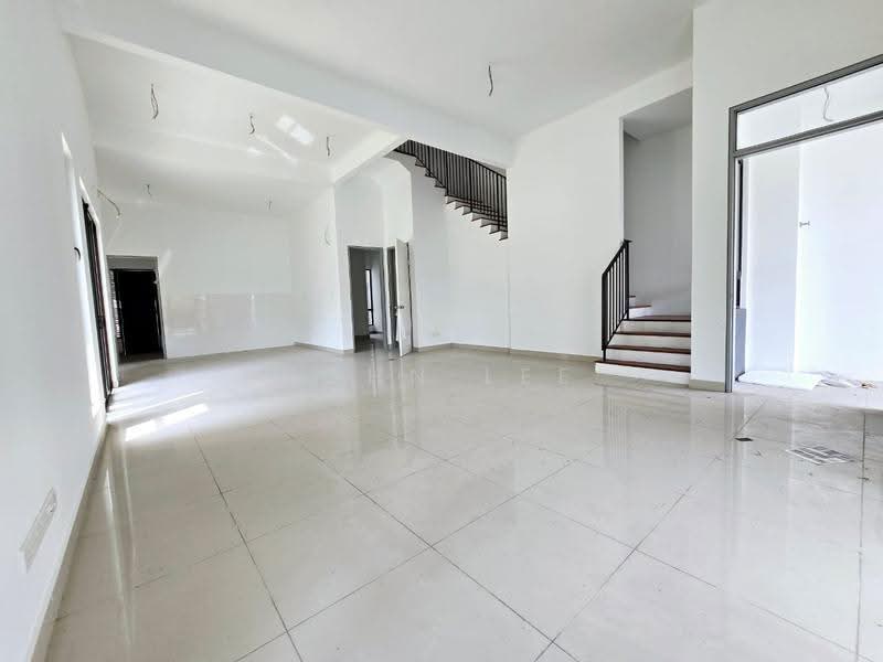 Terraced House for Sale in Bandar Kinrara Seksyen 1 (Bandar Kinrara) - John Lee - Living Room - PropertyGuru.com.my