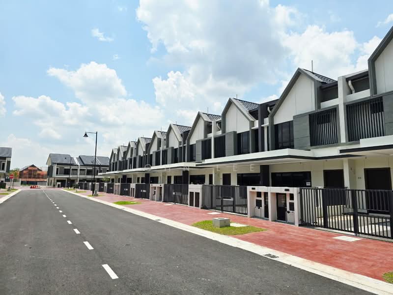 Terraced House for Sale in Bandar Kinrara Seksyen 1 (Bandar Kinrara) - John Lee - Exterior - PropertyGuru.com.my
