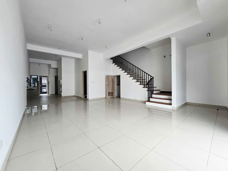 Terraced House for Sale in Bandar Kinrara Seksyen 1 (Bandar Kinrara) - John Lee - Interior - PropertyGuru.com.my