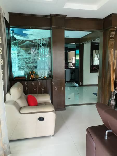 Semi-Detached House for Sale in Ampang Jaya (Ampang) - Sally Anne Khoo Siew bee - Living Room - PropertyGuru.com.my
