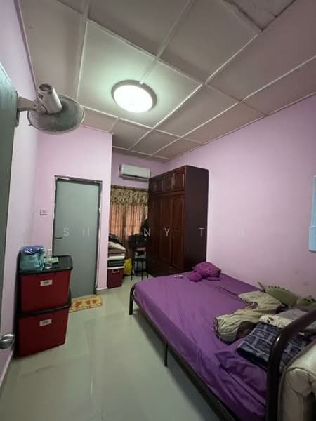 Terraced House for Sale in Bandar Sungai Long (Selangor) - Shanny Tan - Bedroom - PropertyGuru.com.my