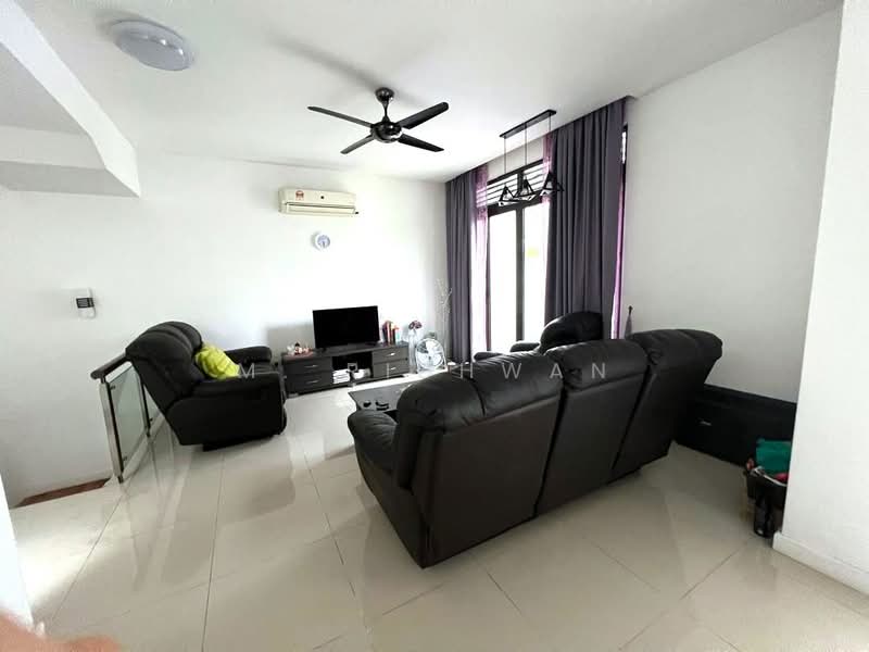 Rumah Teres 3 Tingkat untuk Dijual di Cyberjaya (Selangor) - M. Ridhwan - Living Room - PropertyGuru.com.my