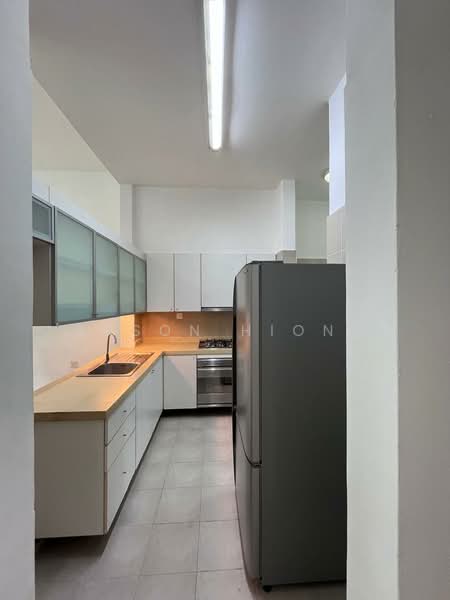 Townhouse for Rent in Leisure Farm (Gelang Patah) - Anson Hiong - Kitchen - PropertyGuru.com.my