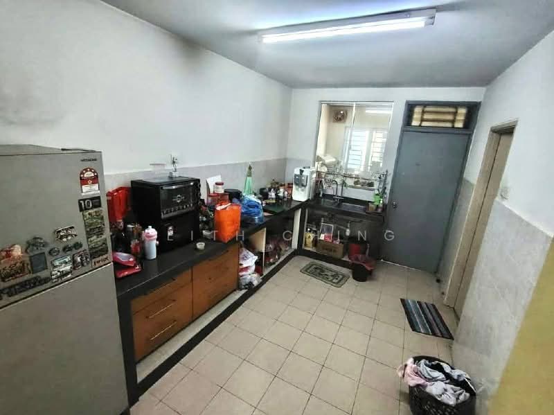 2-storey Terraced House for Sale in Taman Nusa Indah (Iskandar Puteri (Nusajaya)) - Keith Ching - Kitchen - PropertyGuru.com.my