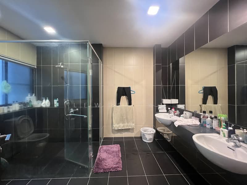 Semi-Detached House for Sale in Jade Hills (Kajang) - Lewis Tam - Bathroom - PropertyGuru.com.my