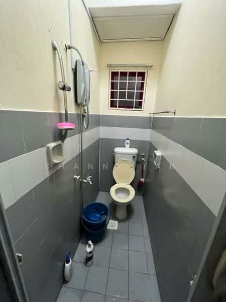 Terraced House for Sale in Bandar Sungai Long (Selangor) - Shanny Tan - Bathroom - PropertyGuru.com.my
