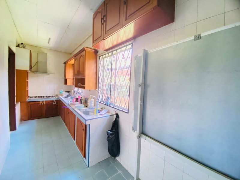 Bungalow for Sale in Bandar Tun Razak (Cheras) - Masnizah Arifin - Kitchen - PropertyGuru.com.my
