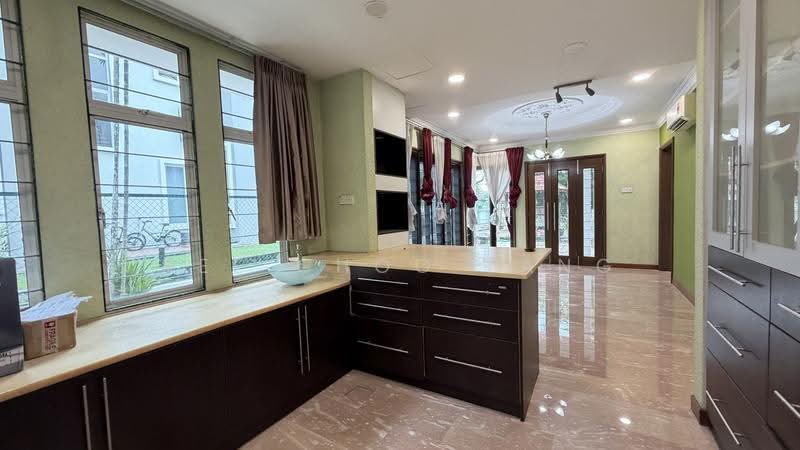 Bungalow House for Sale in Kota Kemuning (Shah Alam) - Anjoe Tang - Living Room - PropertyGuru.com.my