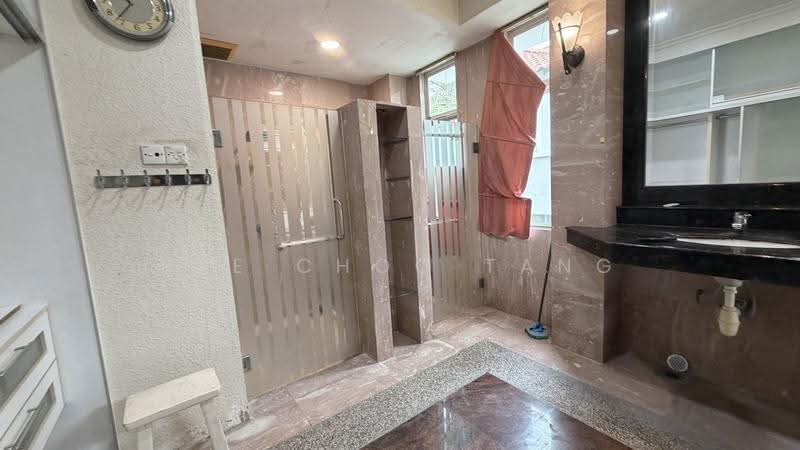 Bungalow House for Sale in Kota Kemuning (Shah Alam) - Anjoe Tang - Bathroom - PropertyGuru.com.my
