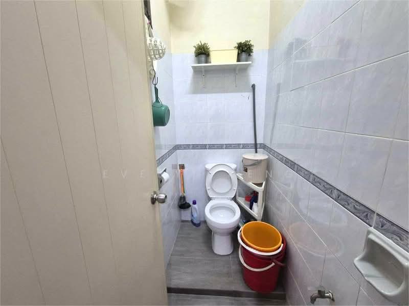 Terraced House for Sale in Johor Bahru (Johor) - Evelyn Heng - Bathroom - PropertyGuru.com.my
