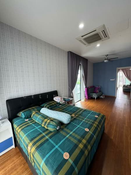 Bungalow for Sale in Senibong Cove (Masai) - Celine Yong - Bedroom - PropertyGuru.com.my