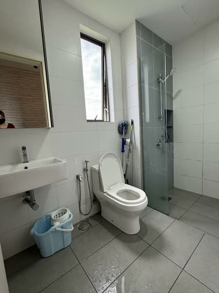 Service Residence for Sale at Petalz Residences - PeiGee . - Bathroom - PropertyGuru.com.my