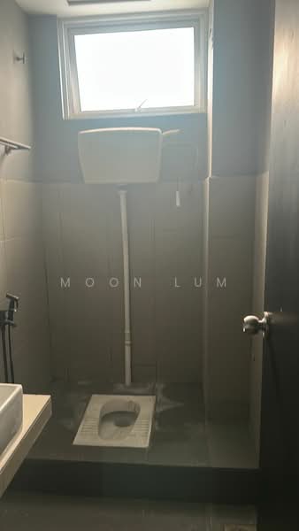 Semi-D Factory for Rent in Signature Industrial Park (Semenyih) - Moon Lum - Bathroom - PropertyGuru.com.my