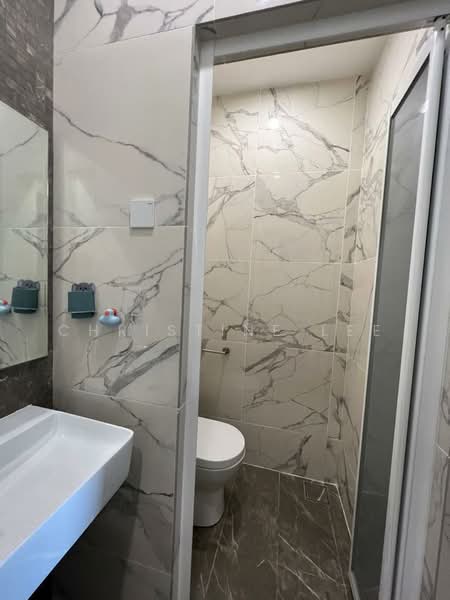 Servis Apartment untuk Dijual di The Grand Subang Jaya SS15 - Christine Lee - Bathroom - PropertyGuru.com.my
