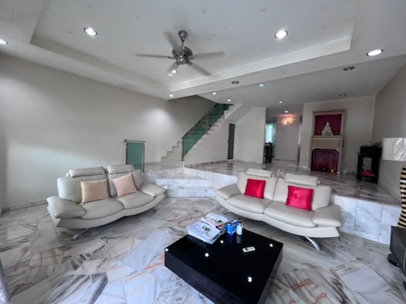 Rumah Teres untuk Dijual di Bandar Sungai Long (Selangor) - Shanny Tan - Living Room - PropertyGuru.com.my