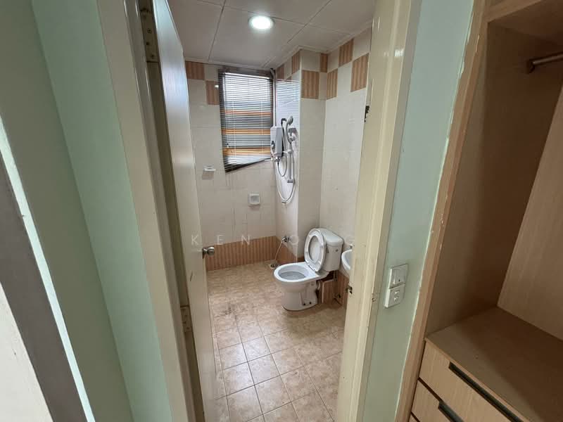 2-storey Terraced House for Sale in Setia Alam (Selangor) - Ken Ong - Bathroom - PropertyGuru.com.my