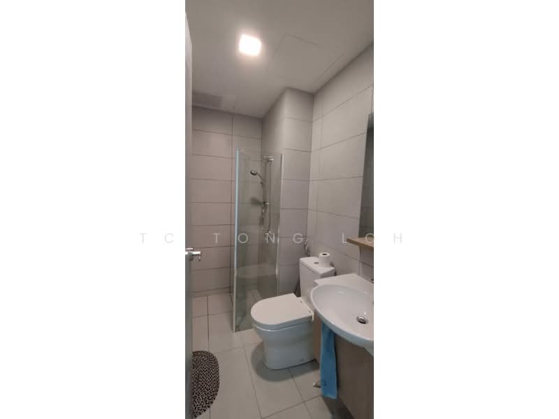Service Residence for Sale at Sinaran @ Utropolis - TC Tong Loh - Bathroom - PropertyGuru.com.my