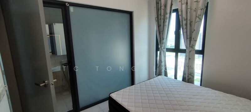 Service Residence for Sale at Sinaran @ Utropolis - TC Tong Loh - Bedroom - PropertyGuru.com.my
