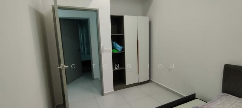 Service Residence for Sale at Sinaran @ Utropolis - TC Tong Loh - Bedroom - PropertyGuru.com.my