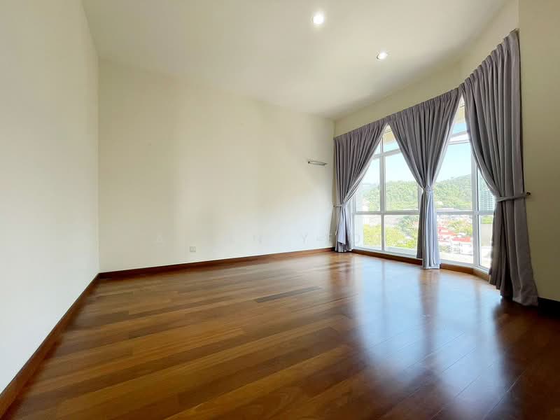 Condominium for Sale at Hillcrest Residences - Allen Yeoh - Living Room - PropertyGuru.com.my