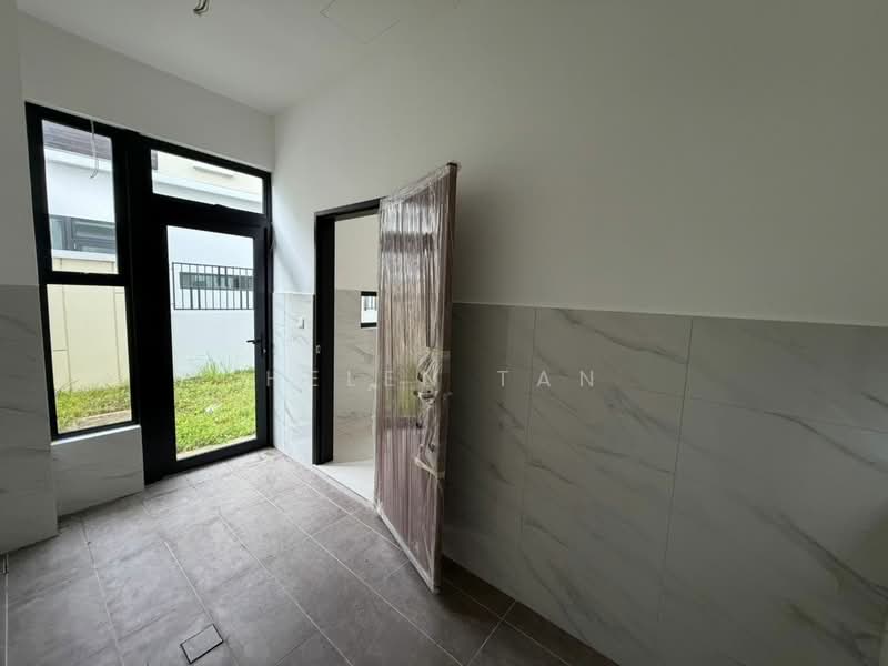 Cluster House for Sale in Johor Bahru (Johor) - Helen Tan - Entrance - PropertyGuru.com.my