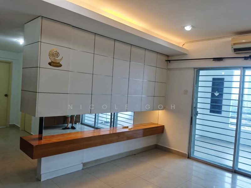 Kondominium untuk Dijual di Idaman Puteri - Nicole Goh - Living Room - PropertyGuru.com.my