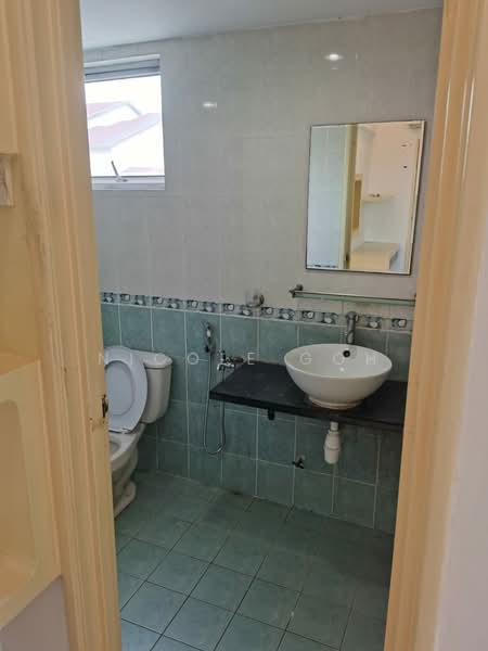 Kondominium untuk Dijual di Idaman Puteri - Nicole Goh - Bathroom - PropertyGuru.com.my