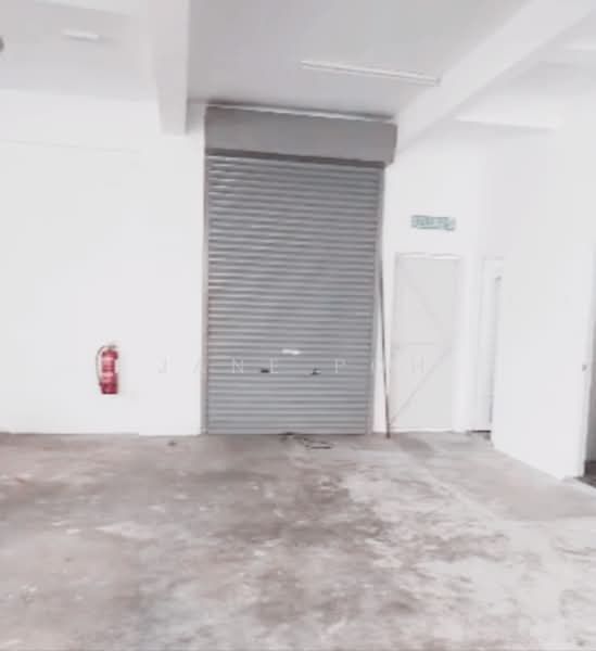 Shop for Rent in Pusat Perniagaan Raja Uda (Butterworth) - Jane Poh - Interior - PropertyGuru.com.my