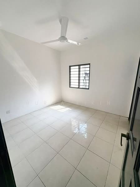 Rumah Teres 2 Tingkat untuk Disewa di Bandar Baru Bangi (Selangor) - Nurra Eikin - Interior - PropertyGuru.com.my