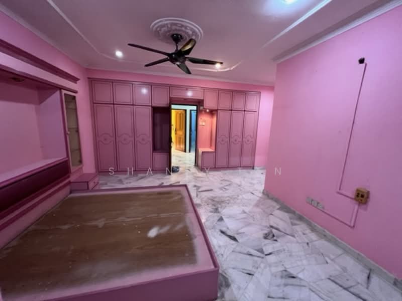Rumah Teres untuk Dijual di Bandar Sungai Long (Selangor) - Shanny Tan - Bedroom - PropertyGuru.com.my