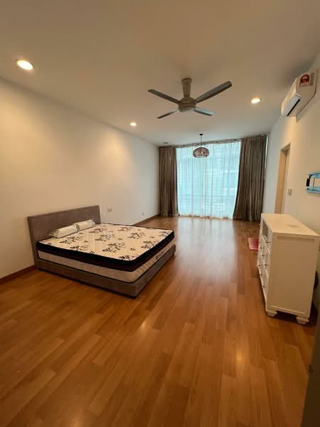 3-storey Terraced House for Sale in Prima Selayang (Selayang) - MY Loh - Bedroom - PropertyGuru.com.my