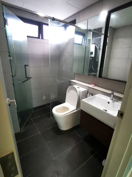 Service Residence for Rent at Three33 Residence - BC TAN - Bathroom - PropertyGuru.com.my