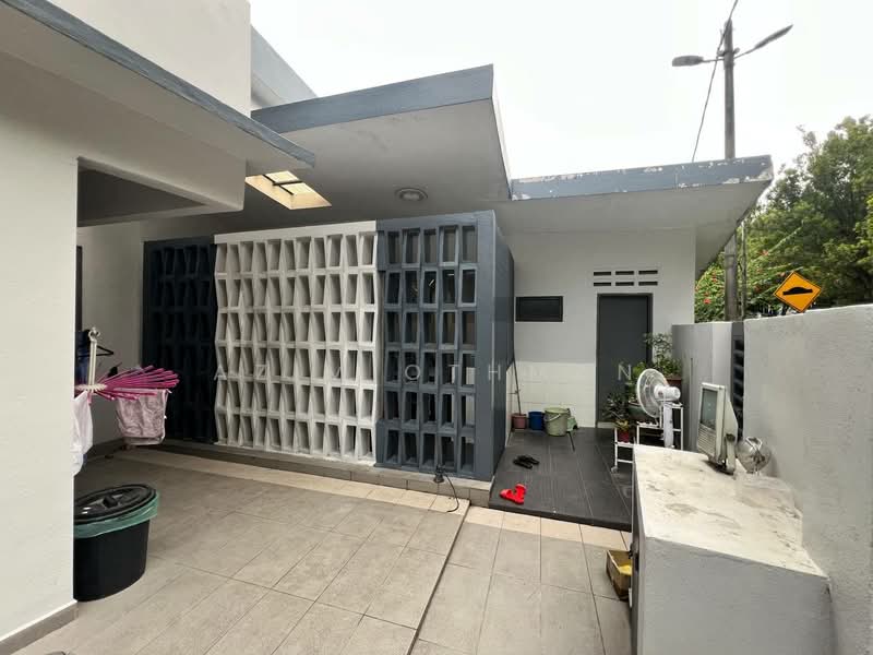 Rumah Teres 2 Tingkat untuk Dijual di Taman Permata (Ulu Kelang) - Azim Othman - Exterior - PropertyGuru.com.my