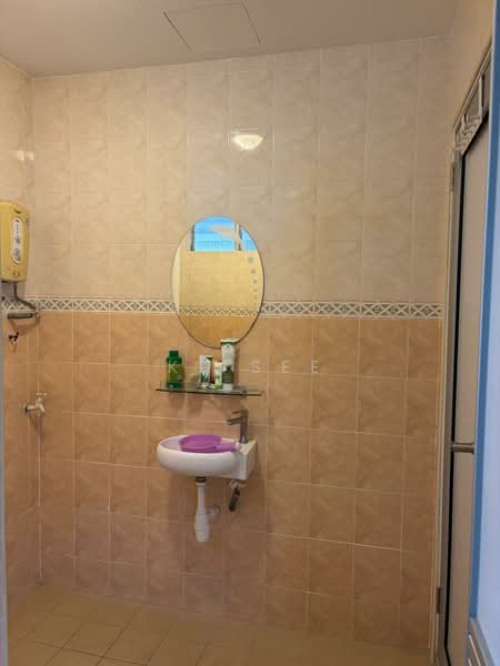 Rumah Teres 2 Tingkat untuk Dijual di Taman Bukit Kepayang Fasa 1 (Seremban) - KL See - Bathroom - PropertyGuru.com.my