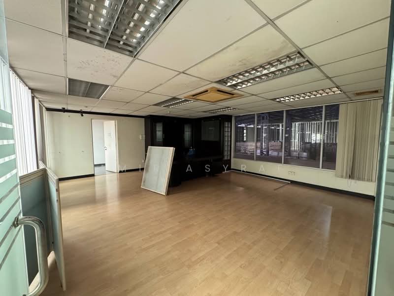 Warehouse for Rent in Teluk Gong (Port Klang (Pelabuhan Klang)) - Amir Asyraf - PropertyGuru.com.my